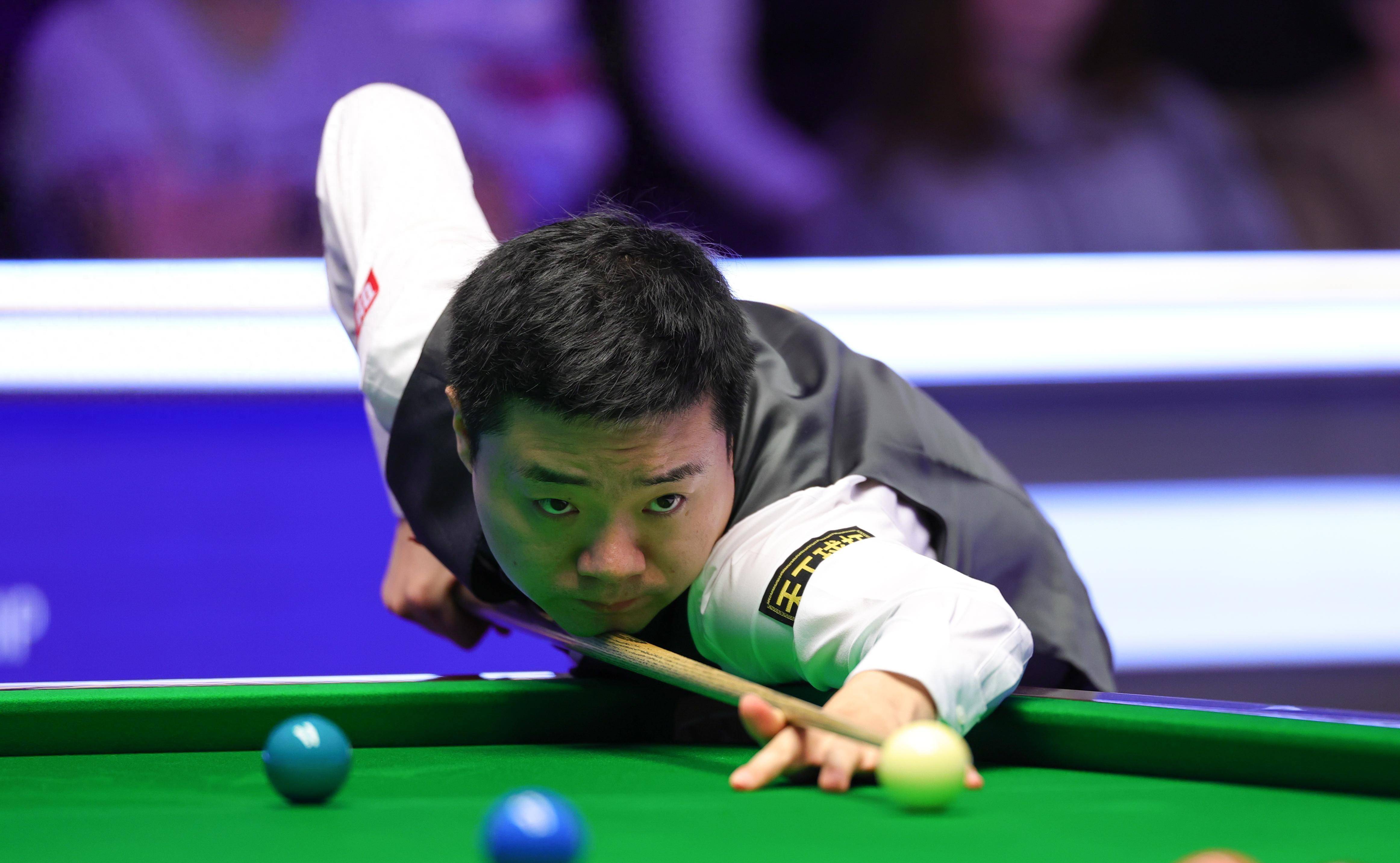 参加更多的 参加更多的