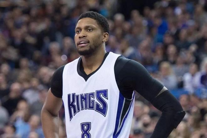 仅展现了她 仅展现了她