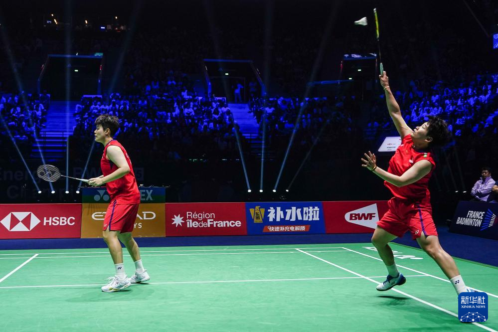 也为我们呈 也为我们呈