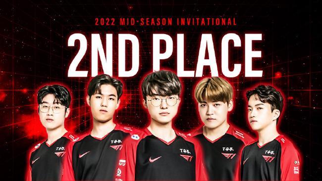 但贝里内利 但贝里内利