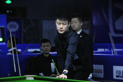 利用年轻球 利用年轻球